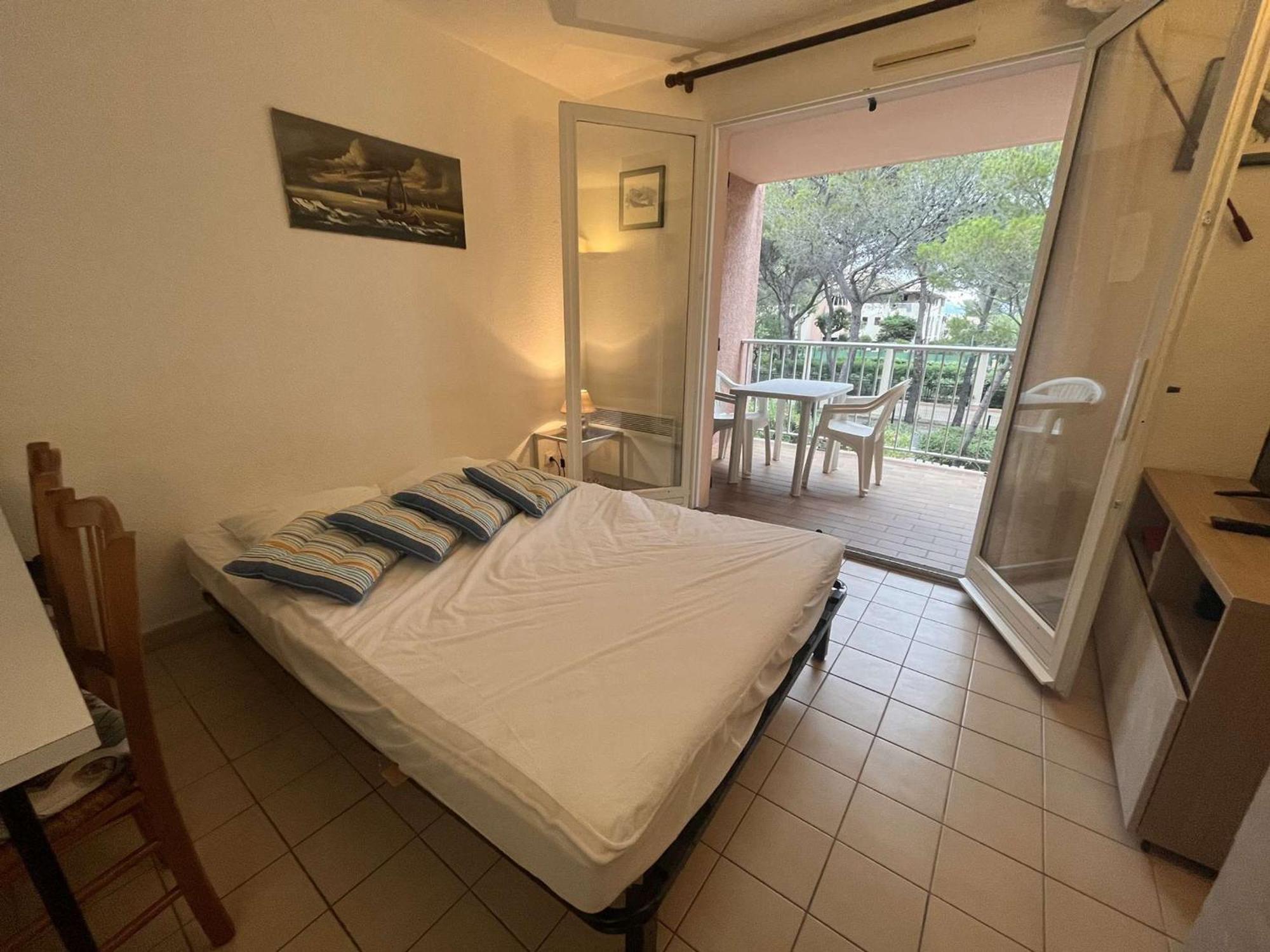 Appartement Saint-aygulf, 1 Pièce, 4 Personnes - Fr-1-226a-89
